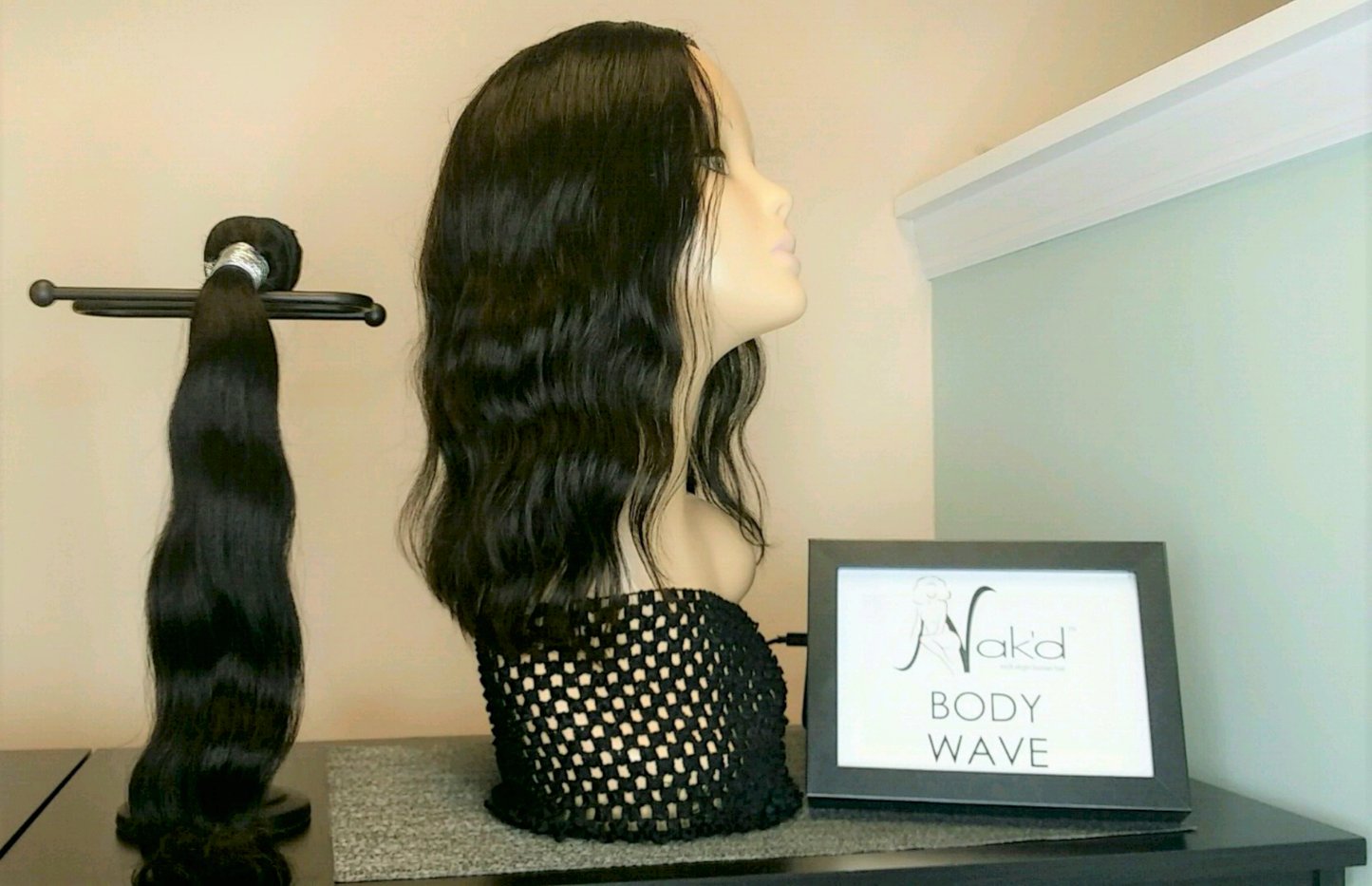 Nak'd - Body Wave Texture